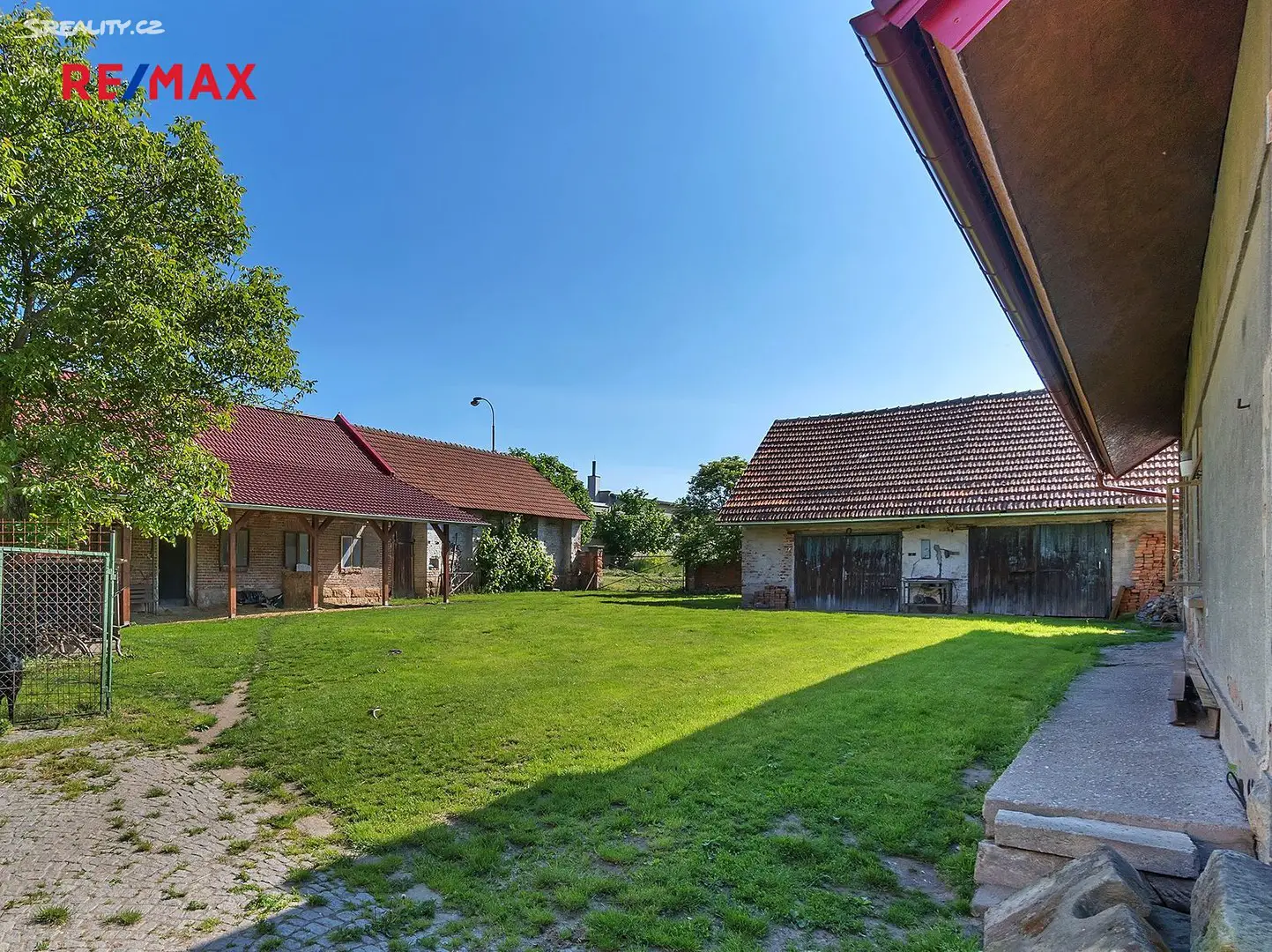 Prodej  zemědělské usedlosti 864 m², pozemek 3 223 m², Bašnice, okres Jičín