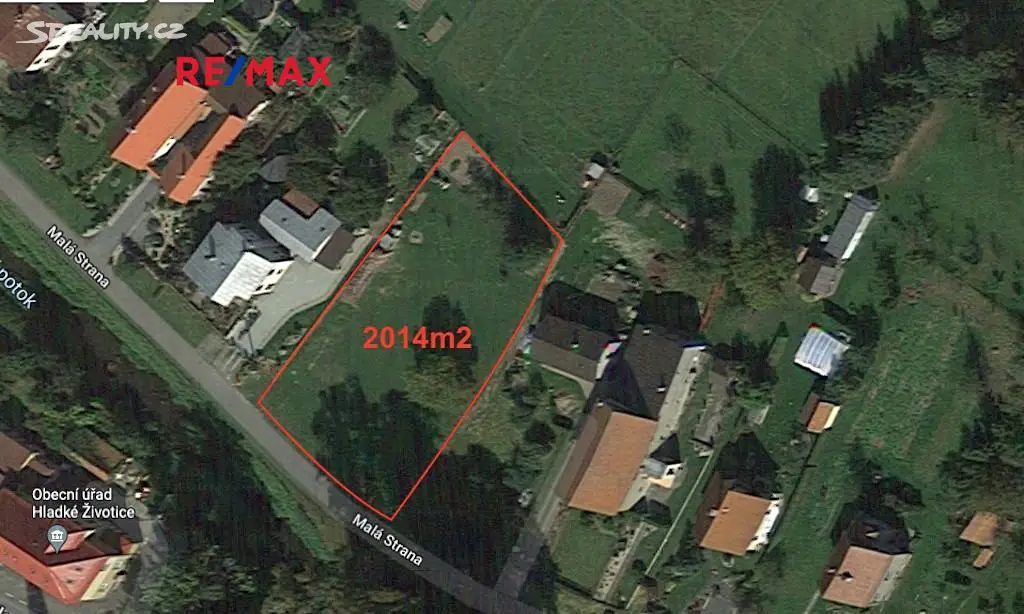 Prodej  stavebního pozemku 2 014 m², Hladké Životice, okres Nový Jičín