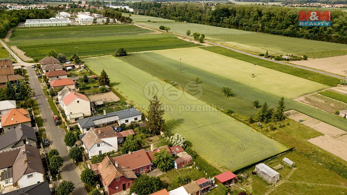 Prodej  stavebního pozemku 6 507 m², Hrobce, okres Litoměřice
