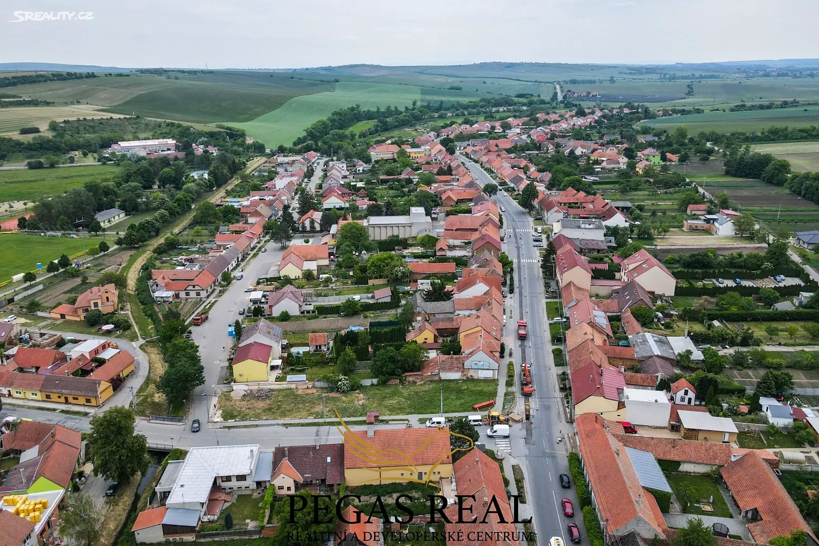 Prodej  stavebního pozemku 1 092 m², Krumvíř, okres Břeclav