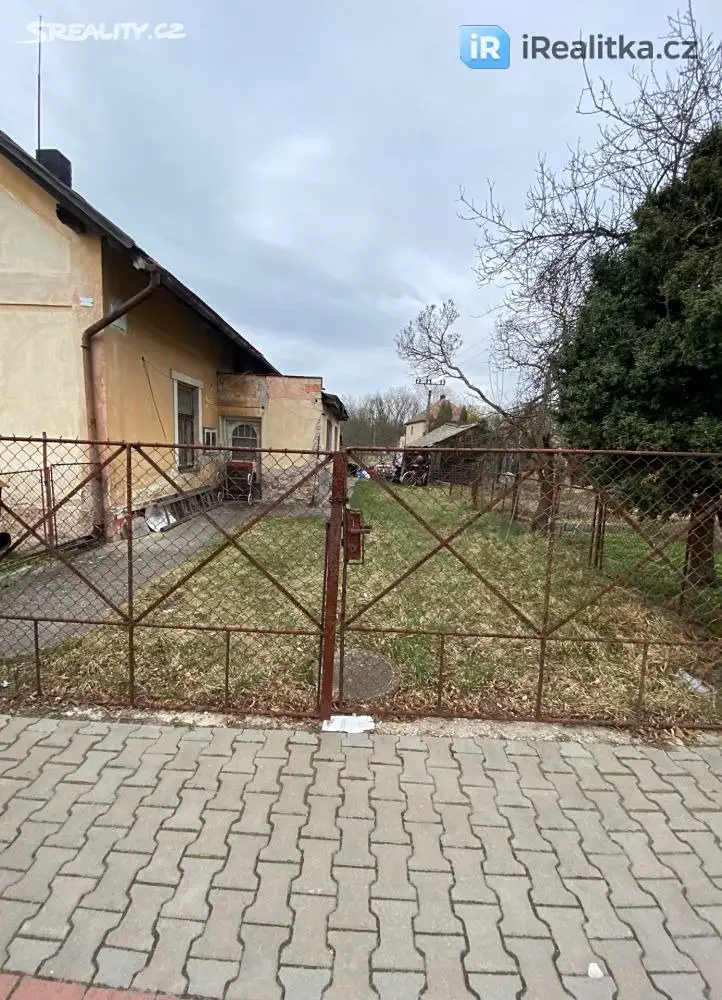 Prodej  stavebního pozemku 3 358 m², Kokešova, Pardubice - Staré Čívice