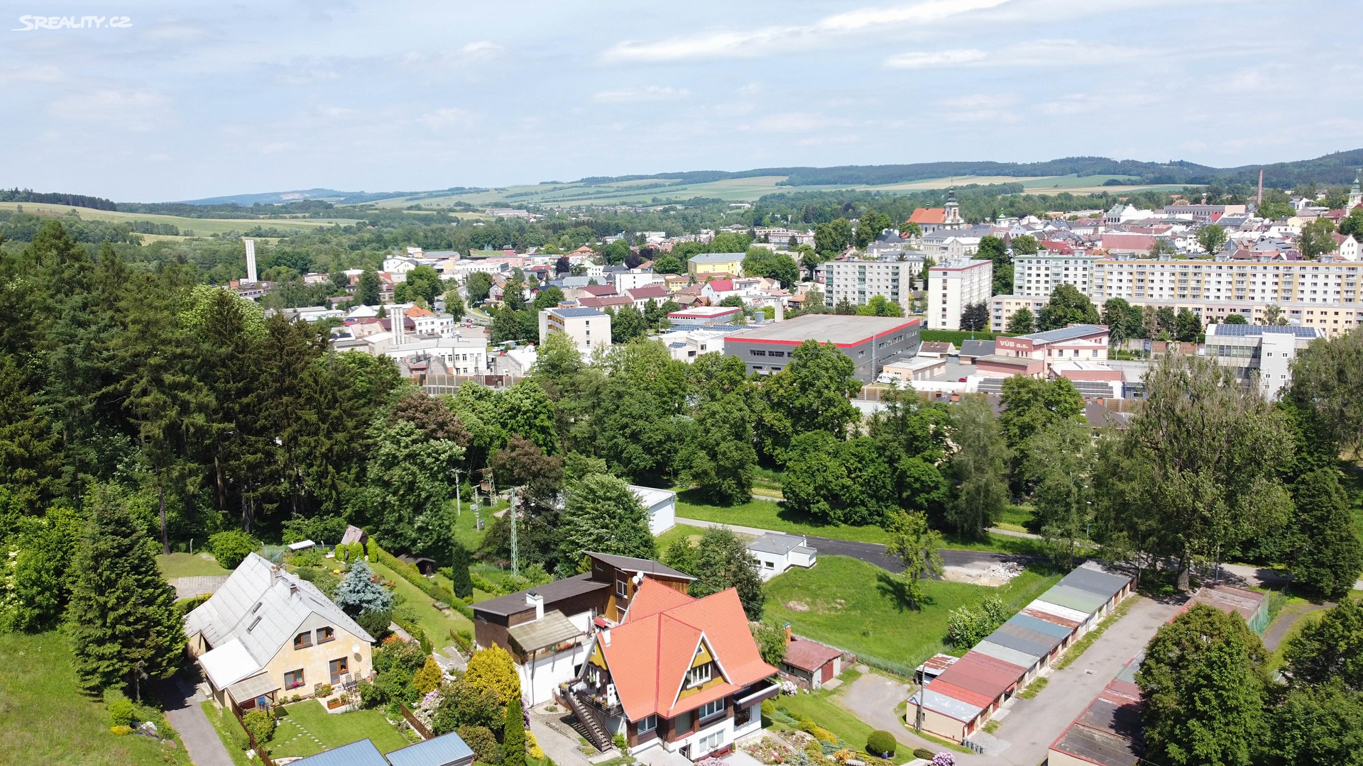 Prodej  stavebního pozemku 1 868 m², Pod Horou, Ústí nad Orlicí