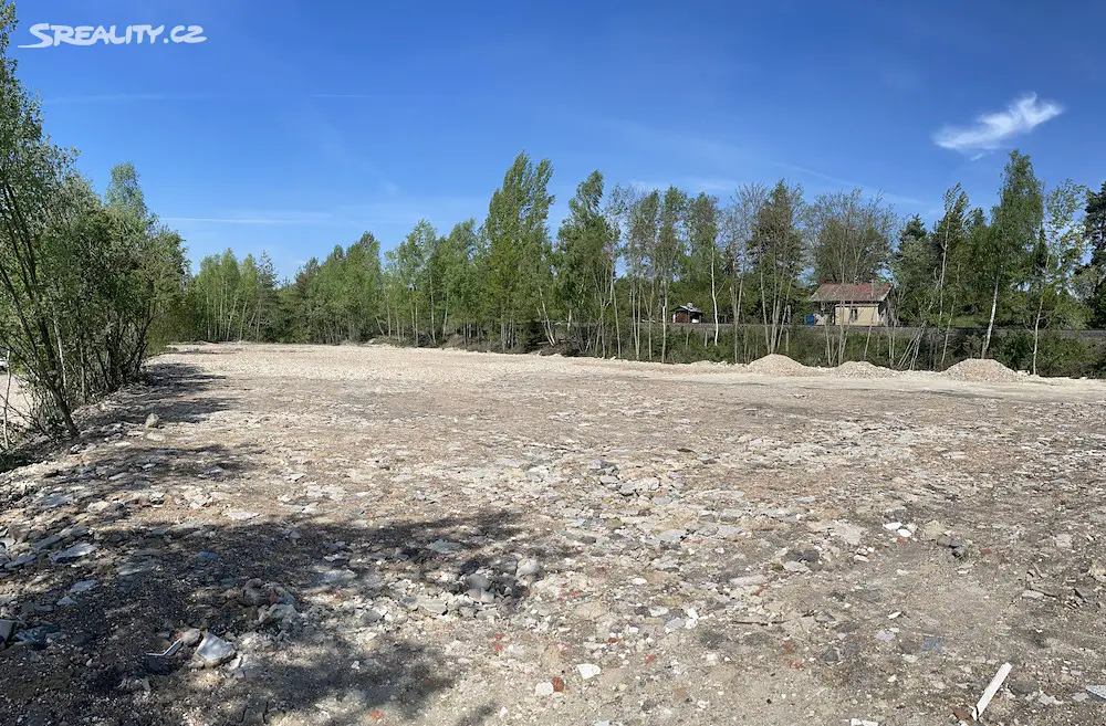 Prodej  komerčního pozemku 5 600 m², Rynholec, okres Rakovník