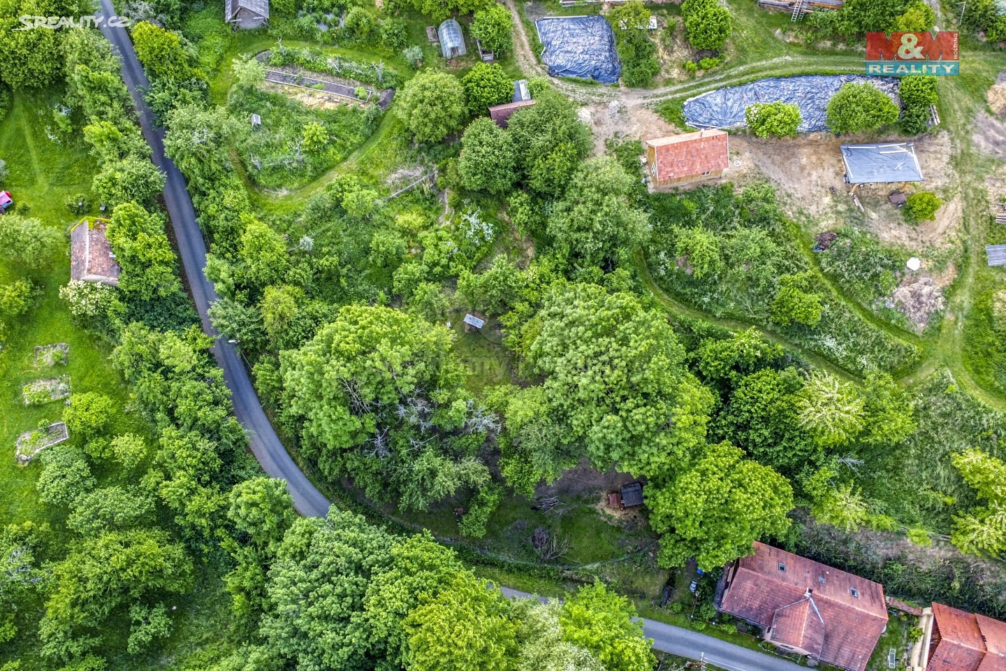Prodej  zahrady 838 m², Skryje, okres Rakovník