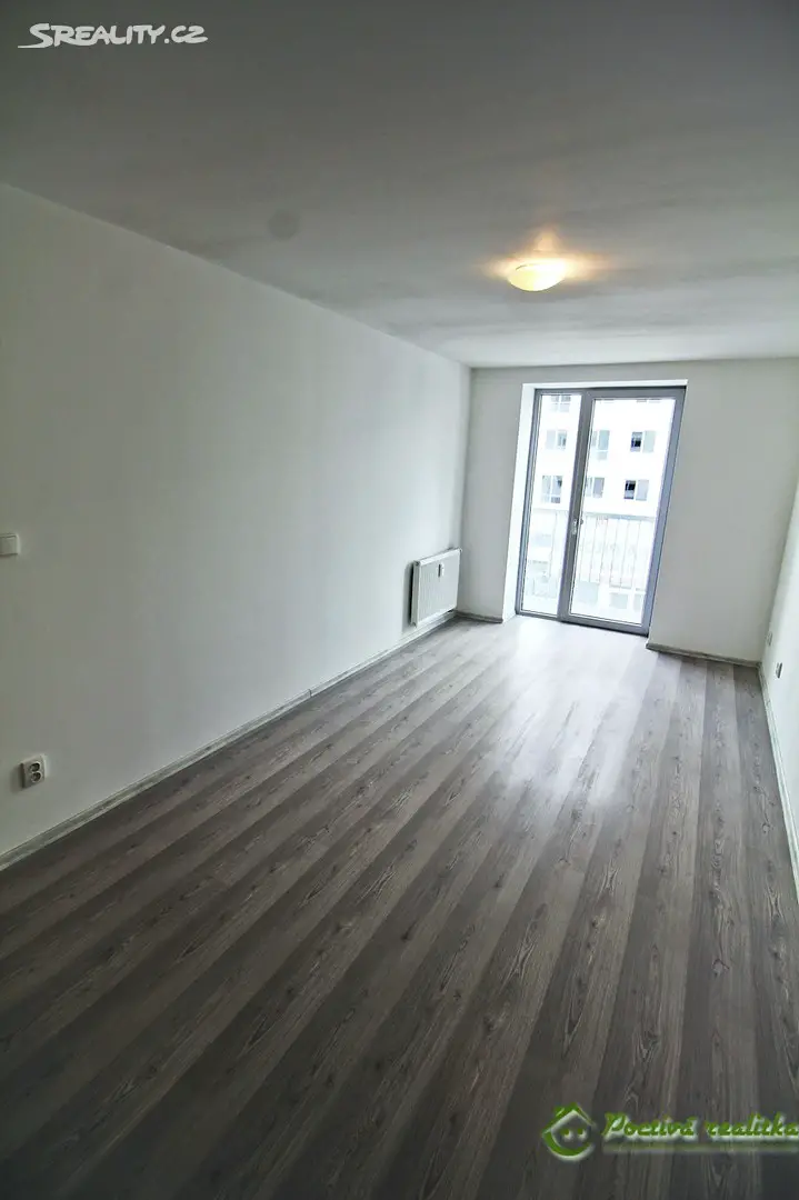 Pronájem bytu 3+kk 83 m², Višňová, Milovice - Mladá