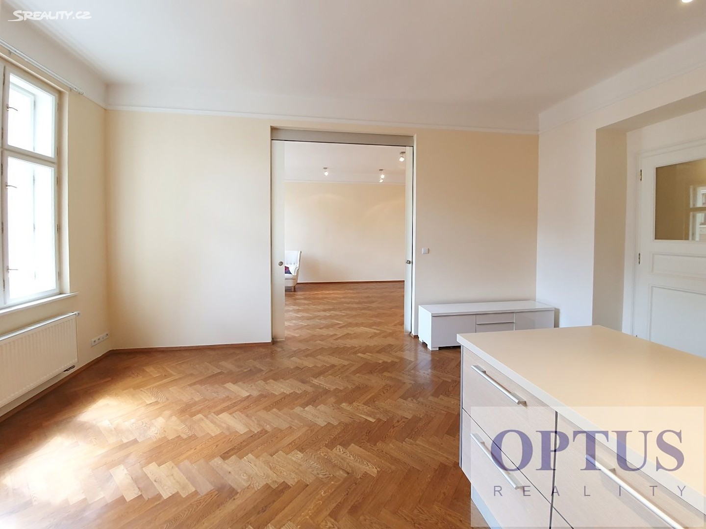 Pronájem bytu 4+1 138 m², Řehořova, Praha 3 - Žižkov