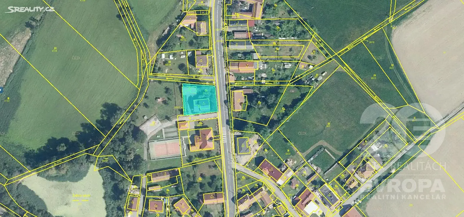 Pronájem  rodinného domu 218 m², pozemek 851 m², Jaroslav, okres Pardubice