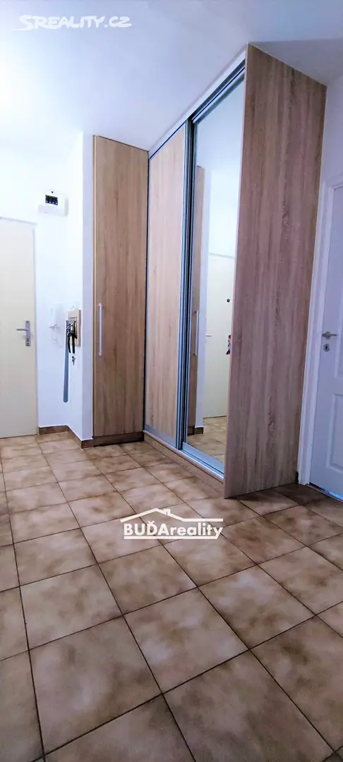 Prodej bytu 3+1 78 m², Nábřeží, Napajedla