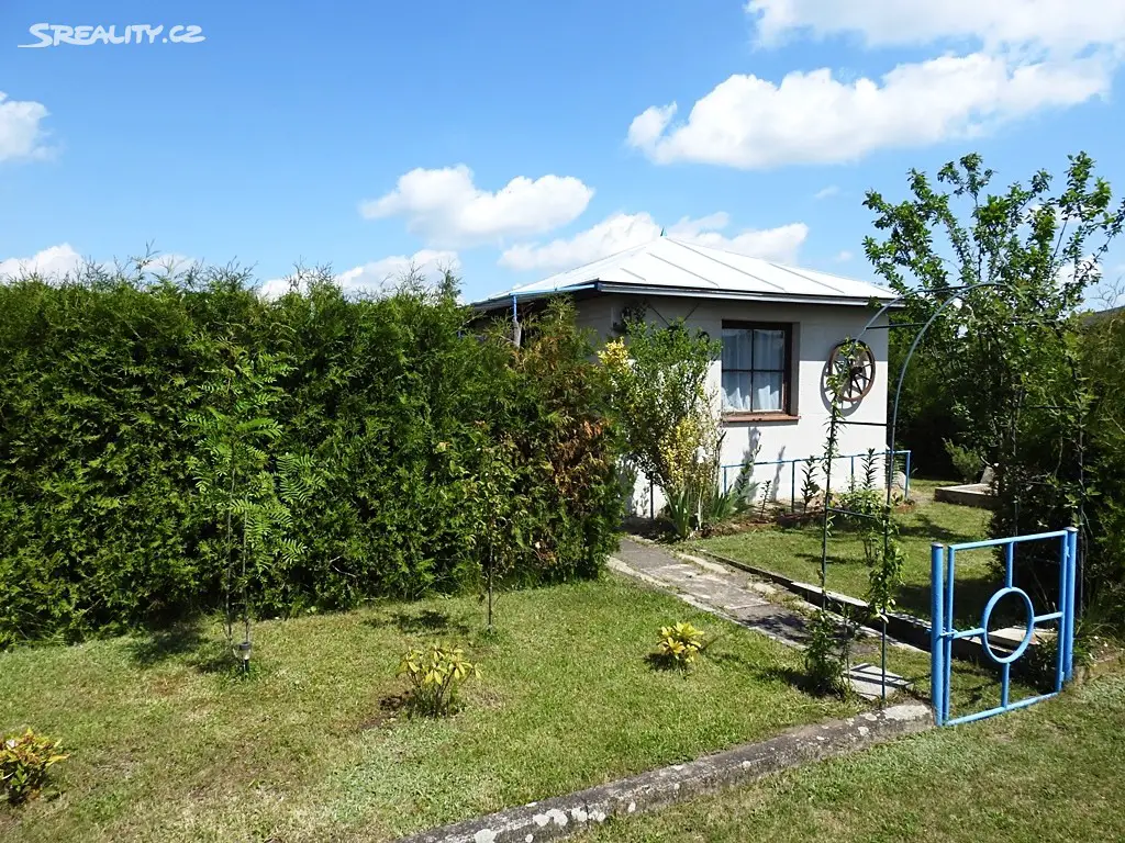 Prodej  chaty 13 m², pozemek 528 m², Rozkvět míru I, Hradec Králové - Malšovice