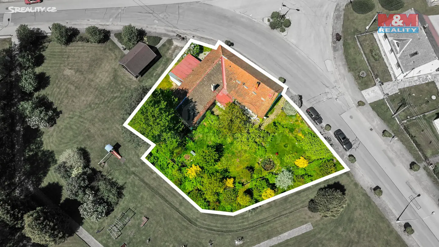 Prodej  rodinného domu 691 m², pozemek 298 m², Popelín, okres Jindřichův Hradec