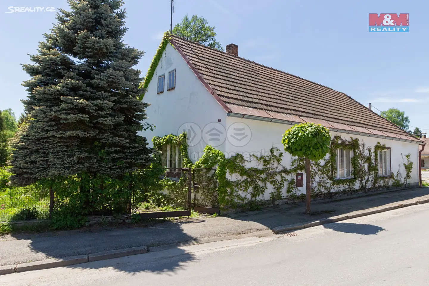 Prodej  rodinného domu 691 m², pozemek 298 m², Popelín, okres Jindřichův Hradec