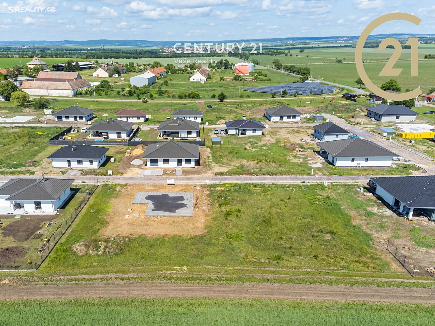 Prodej  stavebního pozemku 1 072 m², Vrbovec - Hnízdo, okres Znojmo