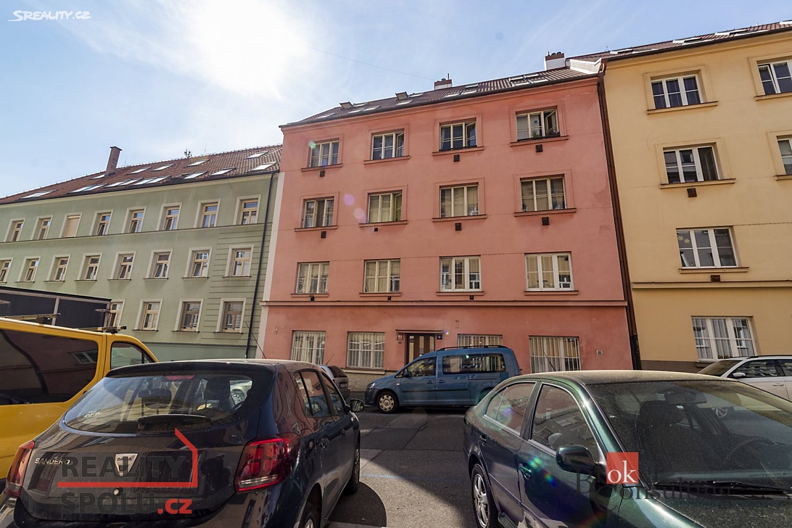 Prodej bytu 2+kk 49 m², Šlikova, Praha 6 - Břevnov