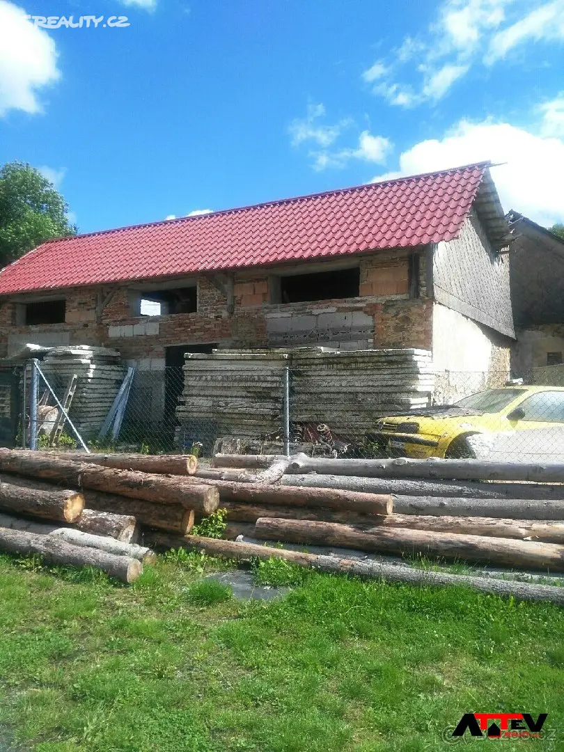 Prodej  zemědělské usedlosti 140 m², pozemek 600 m², Těmice - Drahoňov, okres Pelhřimov