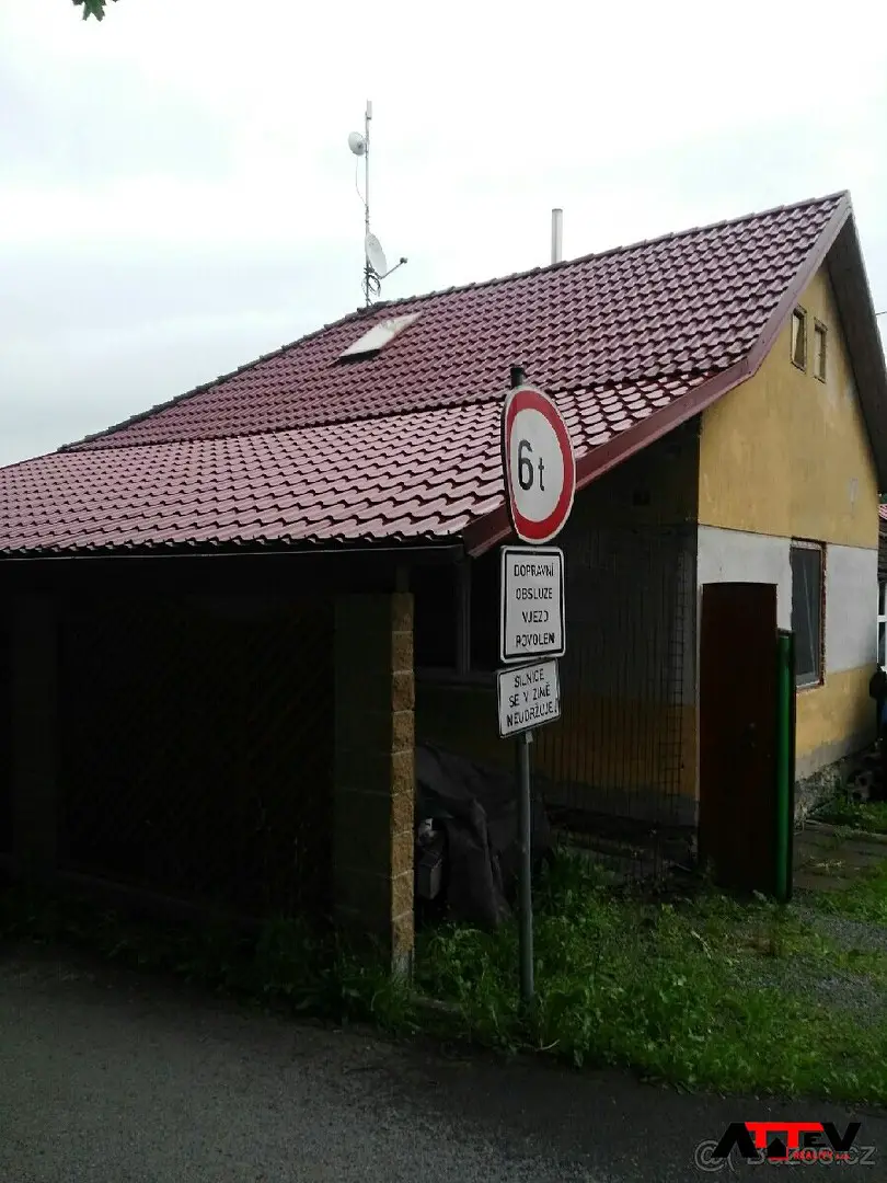 Prodej  zemědělské usedlosti 140 m², pozemek 600 m², Těmice - Drahoňov, okres Pelhřimov