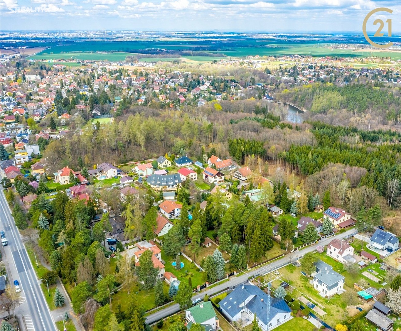 Prodej  stavebního pozemku 1 574 m², Borová, Říčany - Strašín