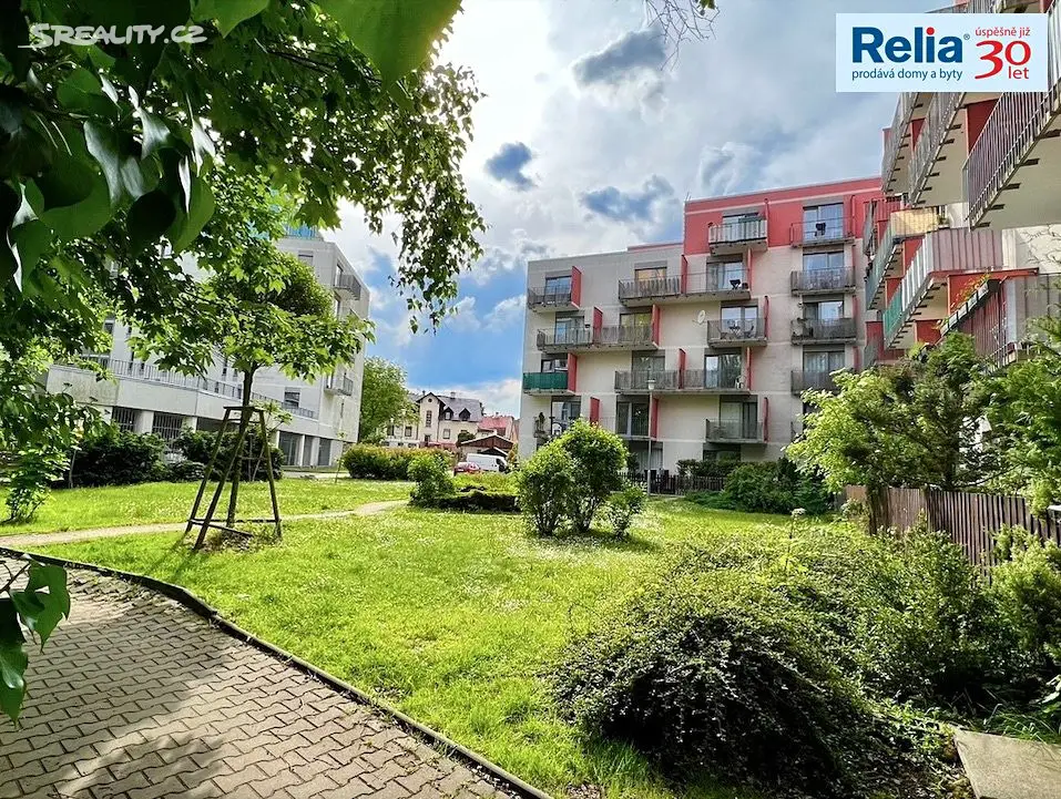 Pronájem bytu 1+kk 64 m², Hedvábná, Liberec - Liberec VI-Rochlice