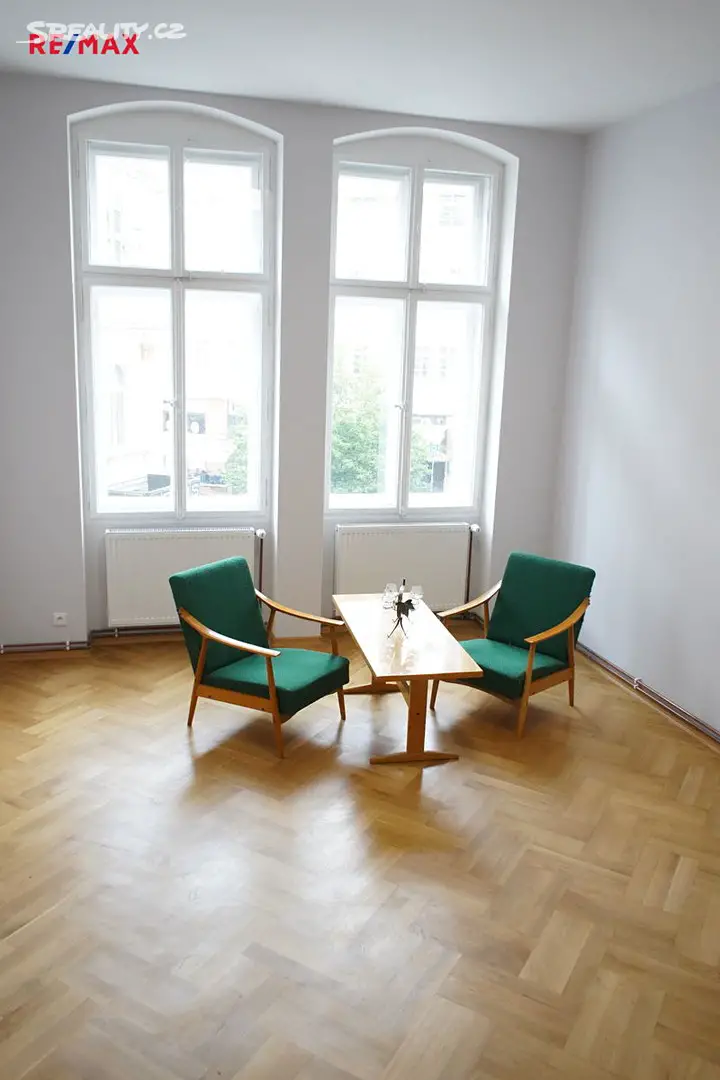 Pronájem bytu 2+1 62 m², Jaltská, Karlovy Vary