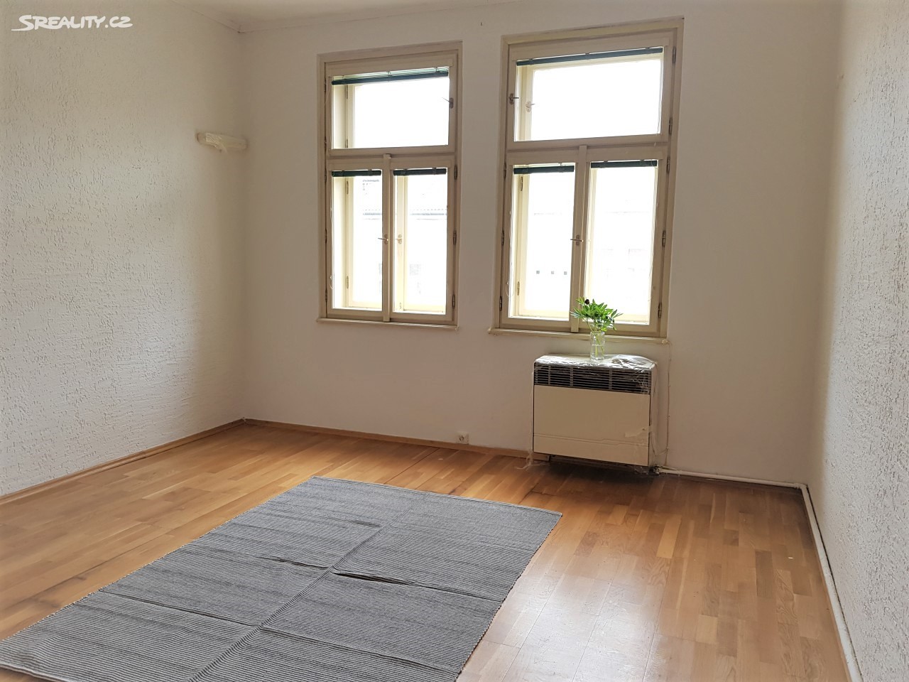 Pronájem bytu 2+1 55 m², Koněvova, Praha 3 - Žižkov