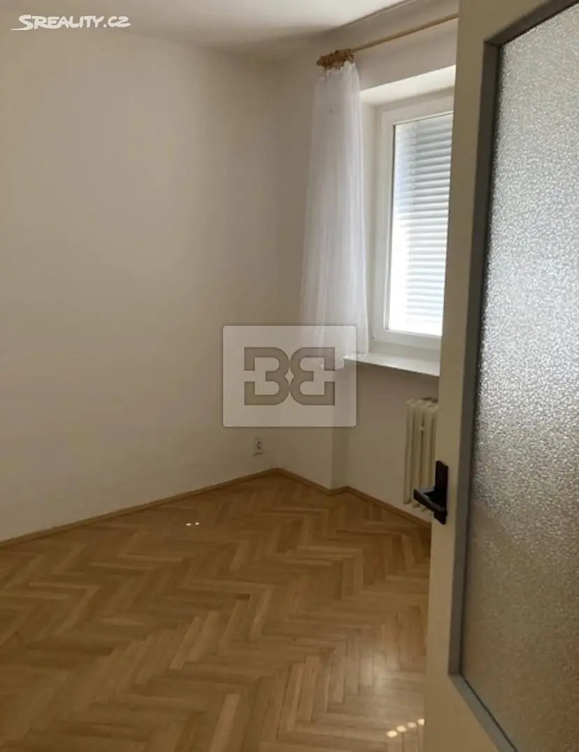Pronájem bytu 2+kk 43 m², Jugoslávská, Brno - Černá Pole