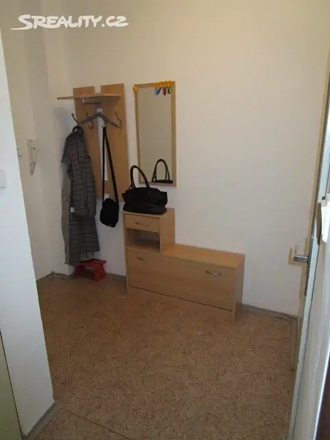 Pronájem bytu 2+kk 48 m², Dukelská třída, Hradec Králové - Pražské Předměstí