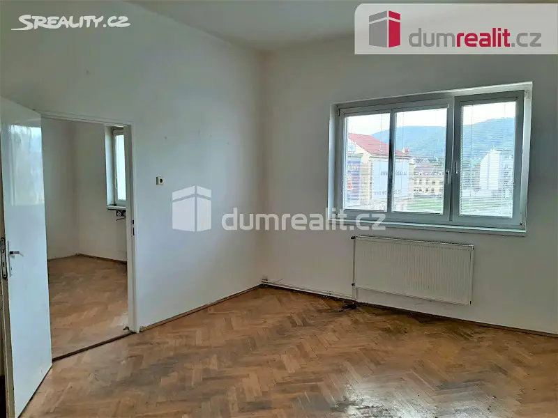 Pronájem bytu 3+1 72 m², Mánesova, Ústí nad Labem - Střekov