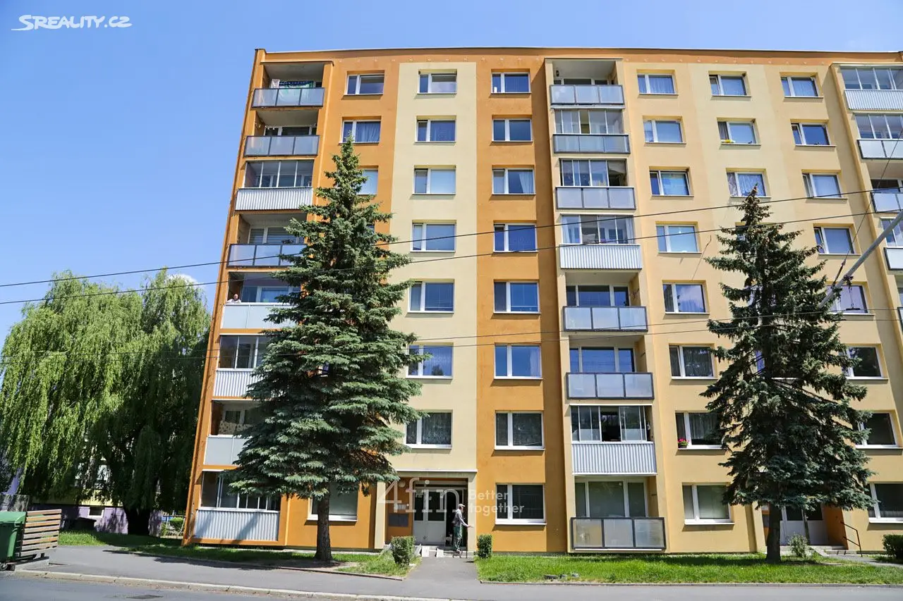 Prodej bytu 1+1 35 m², 17. listopadu, Chomutov