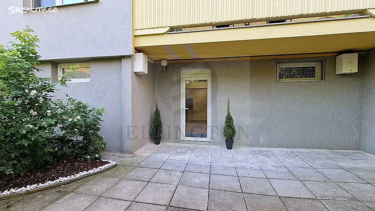 Pronájem bytu 1+1 37 m², Husníkova, Praha 5 - Stodůlky