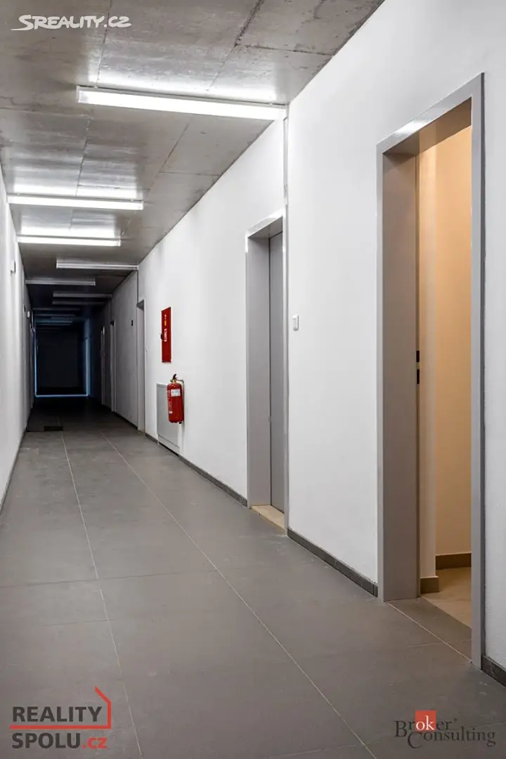 Pronájem bytu 2+kk 40 m², Na Chmelnicích, Plzeň - Severní Předměstí