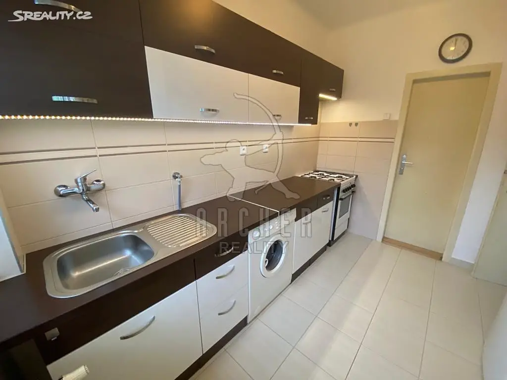 Prodej bytu 3+1 78 m², Horňátecká, Praha 8 - Kobylisy