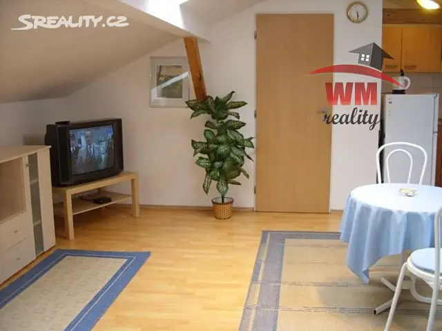 Pronájem bytu 1+kk 34 m², Nádražní, Karlovy Vary - Stará Role