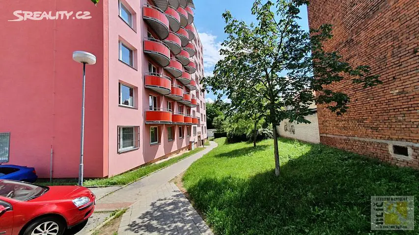 Pronájem bytu 1+kk 28 m², Oskol, Kroměříž