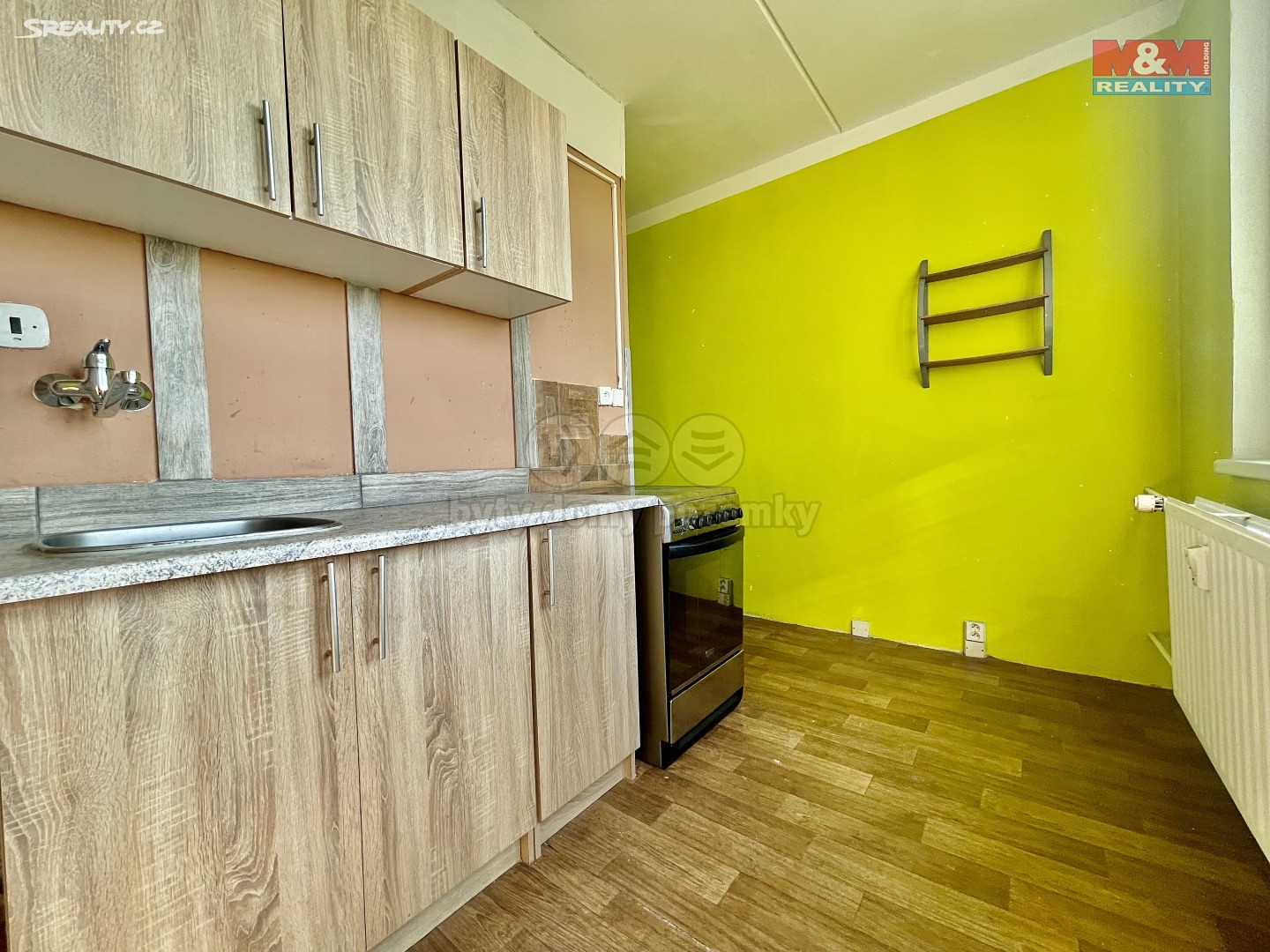 Pronájem bytu 2+1 51 m², Pod Břízami, Chomutov