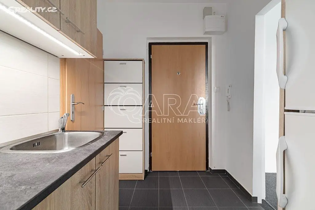 Pronájem bytu 2+1 39 m², Arbesova, Ostrava - Přívoz