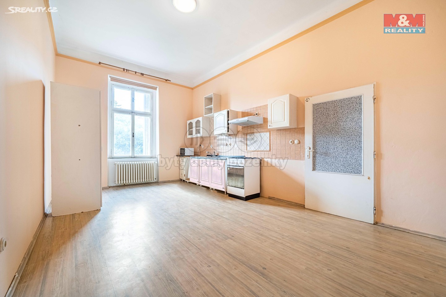 Pronájem bytu 2+1 78 m², Antonína Uxy, Plzeň - Jižní Předměstí