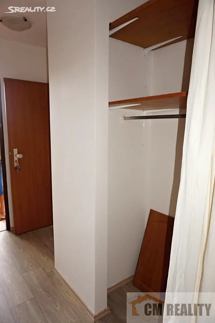 Pronájem bytu 2+1 50 m², Poděbradovo nám., Prostějov