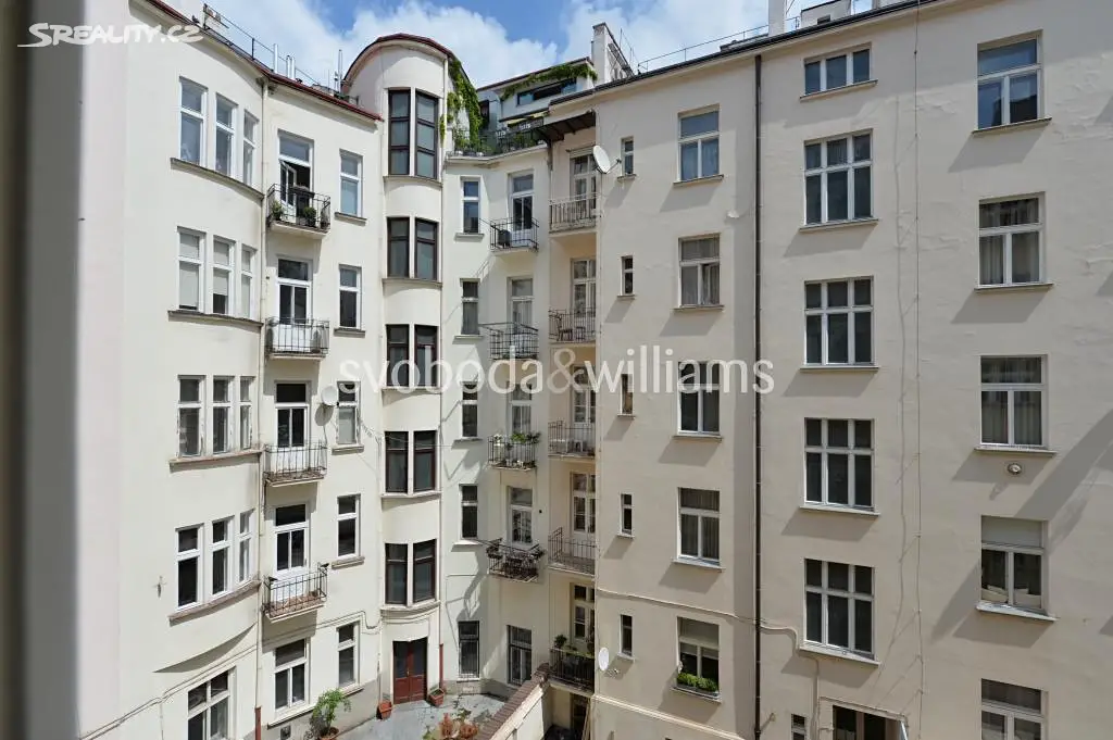 Pronájem bytu 2+kk 47 m², Elišky Krásnohorské, Praha 1 - Josefov