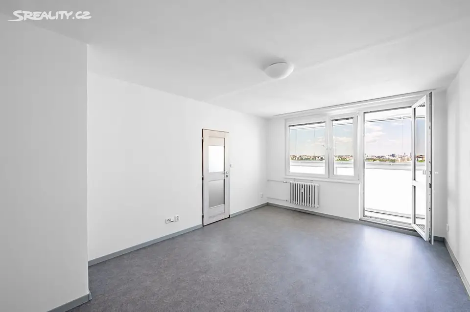 Pronájem bytu 3+1 72 m², Švehlova, Praha 10 - Hostivař