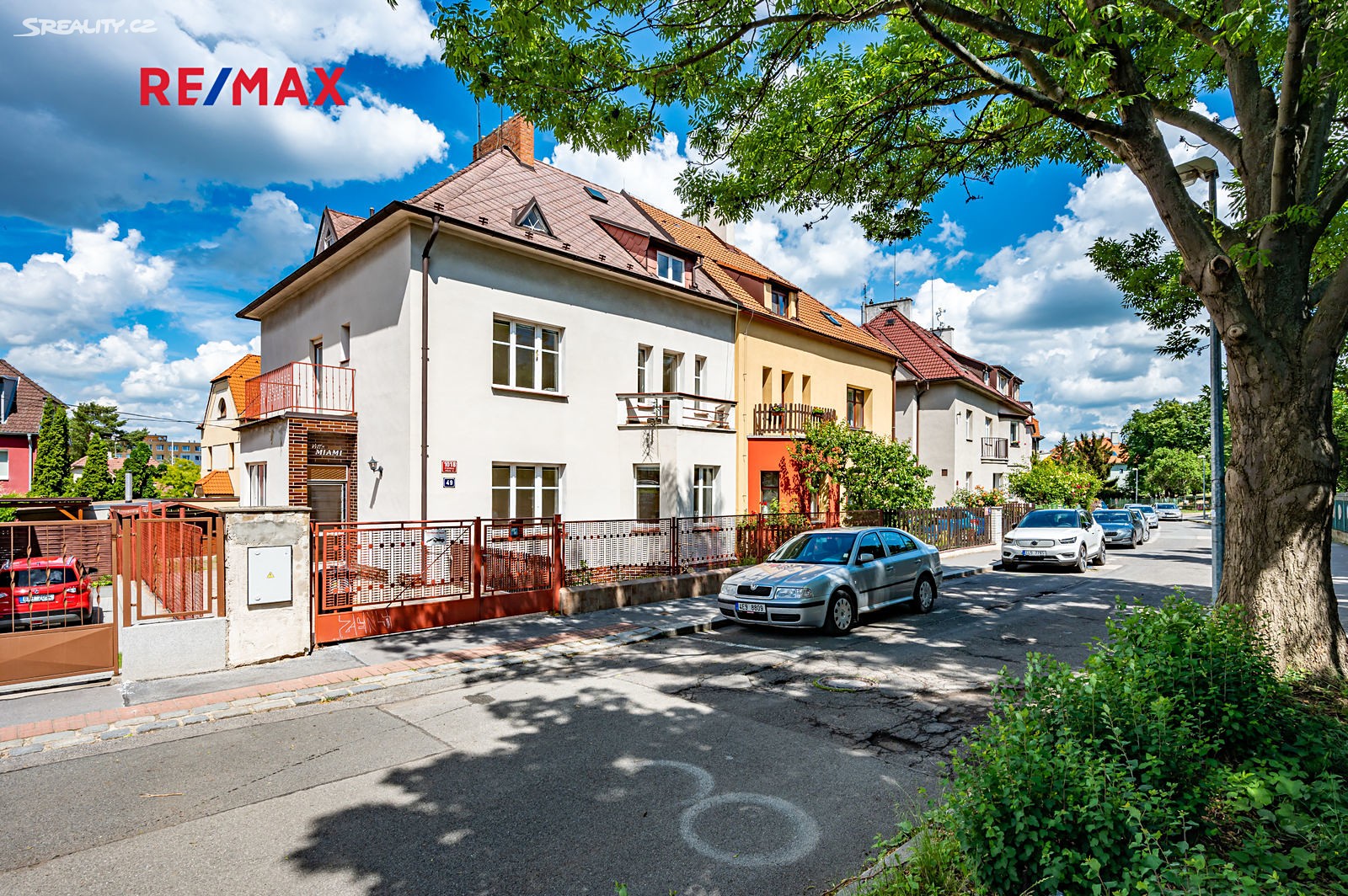 Prodej  rodinného domu 297 m², pozemek 347 m², Královická, Praha 10 - Strašnice