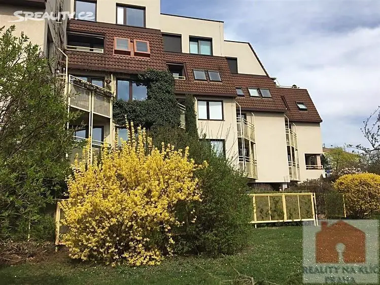 Pronájem bytu 2+kk 48 m², Na Volánové, Praha 6 - Vokovice