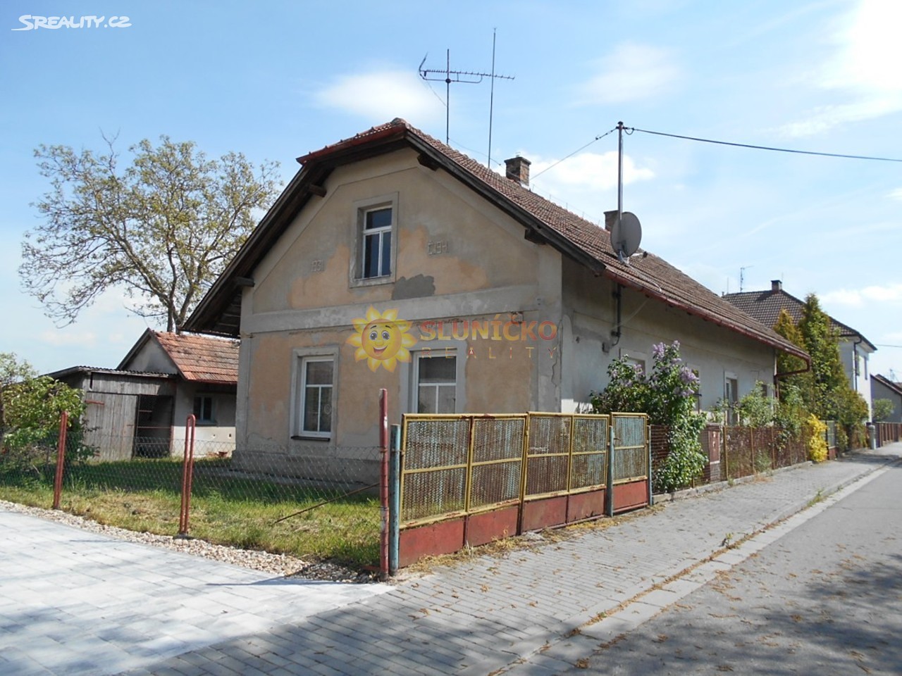 Prodej  rodinného domu 70 m², pozemek 657 m², Dolní Roveň, okres Pardubice