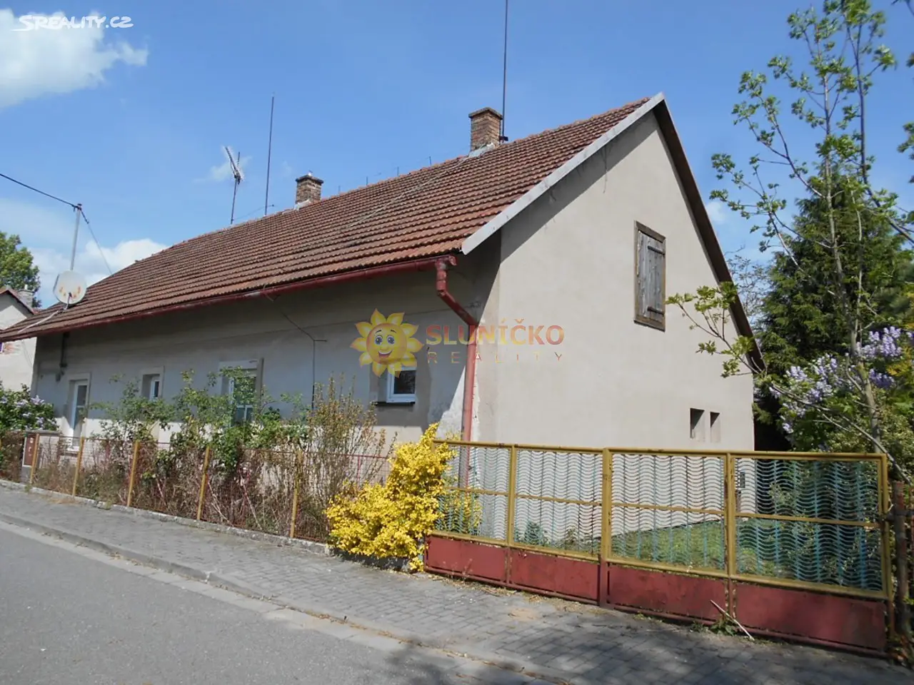 Prodej  rodinného domu 70 m², pozemek 657 m², Dolní Roveň, okres Pardubice