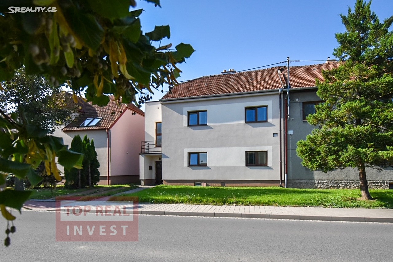 Prodej  rodinného domu 185 m², pozemek 532 m², Lesní, Kroměříž - Vážany