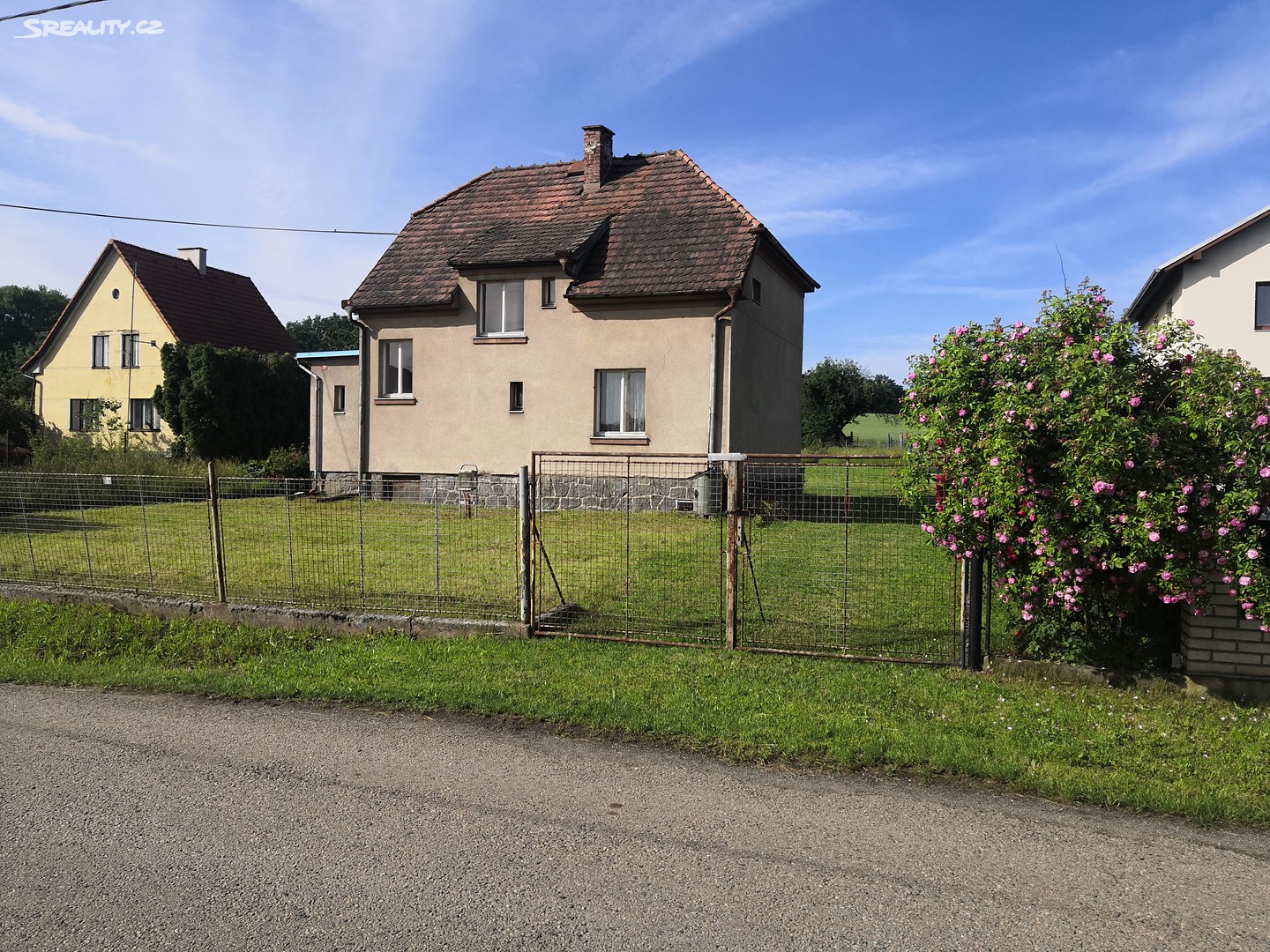 Prodej  rodinného domu 115 m², pozemek 1 517 m², Týnec nad Sázavou - Podělusy, okres Benešov
