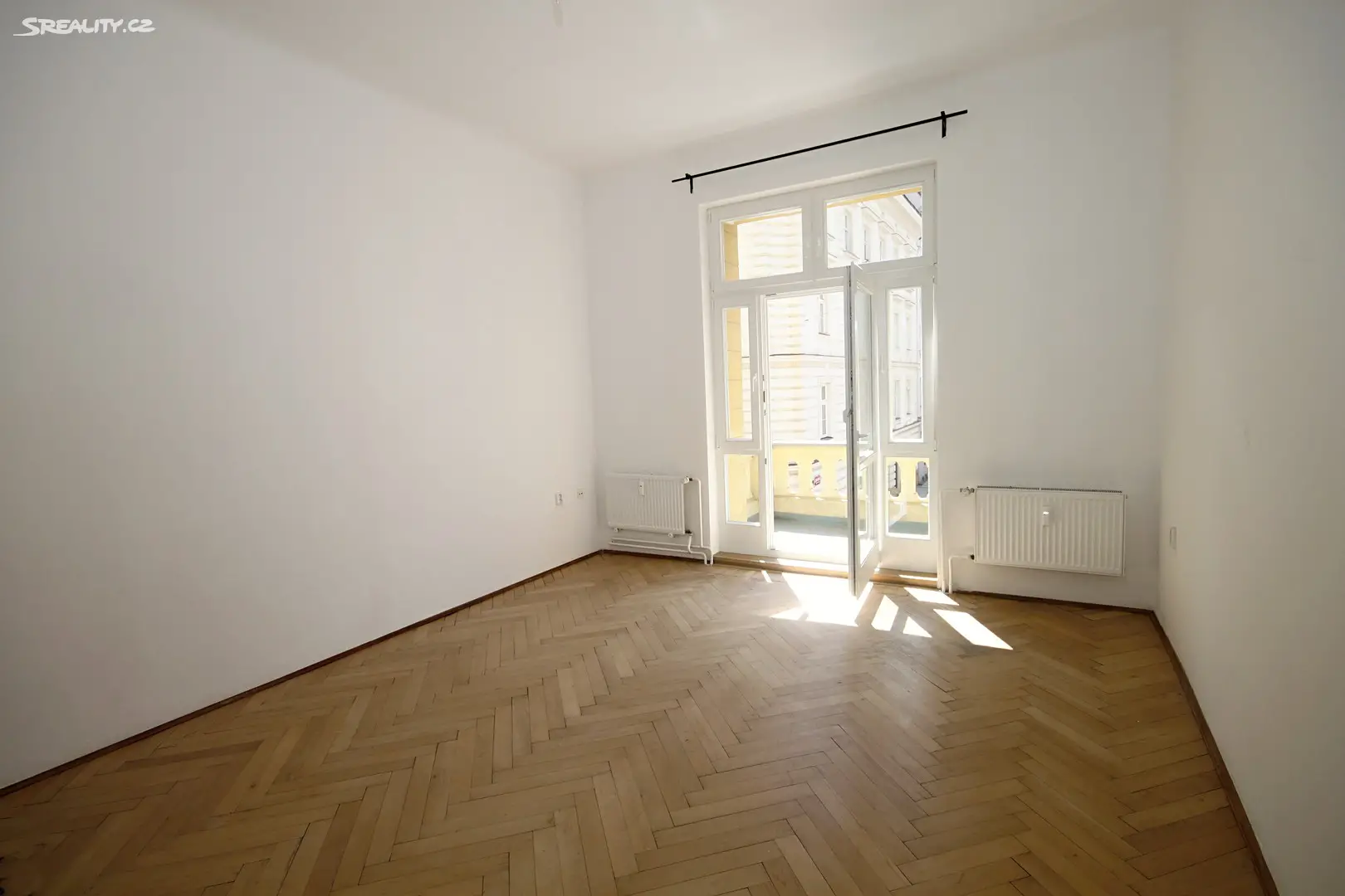 Pronájem bytu 3+1 80 m², Na Bělidle, Praha 5 - Smíchov