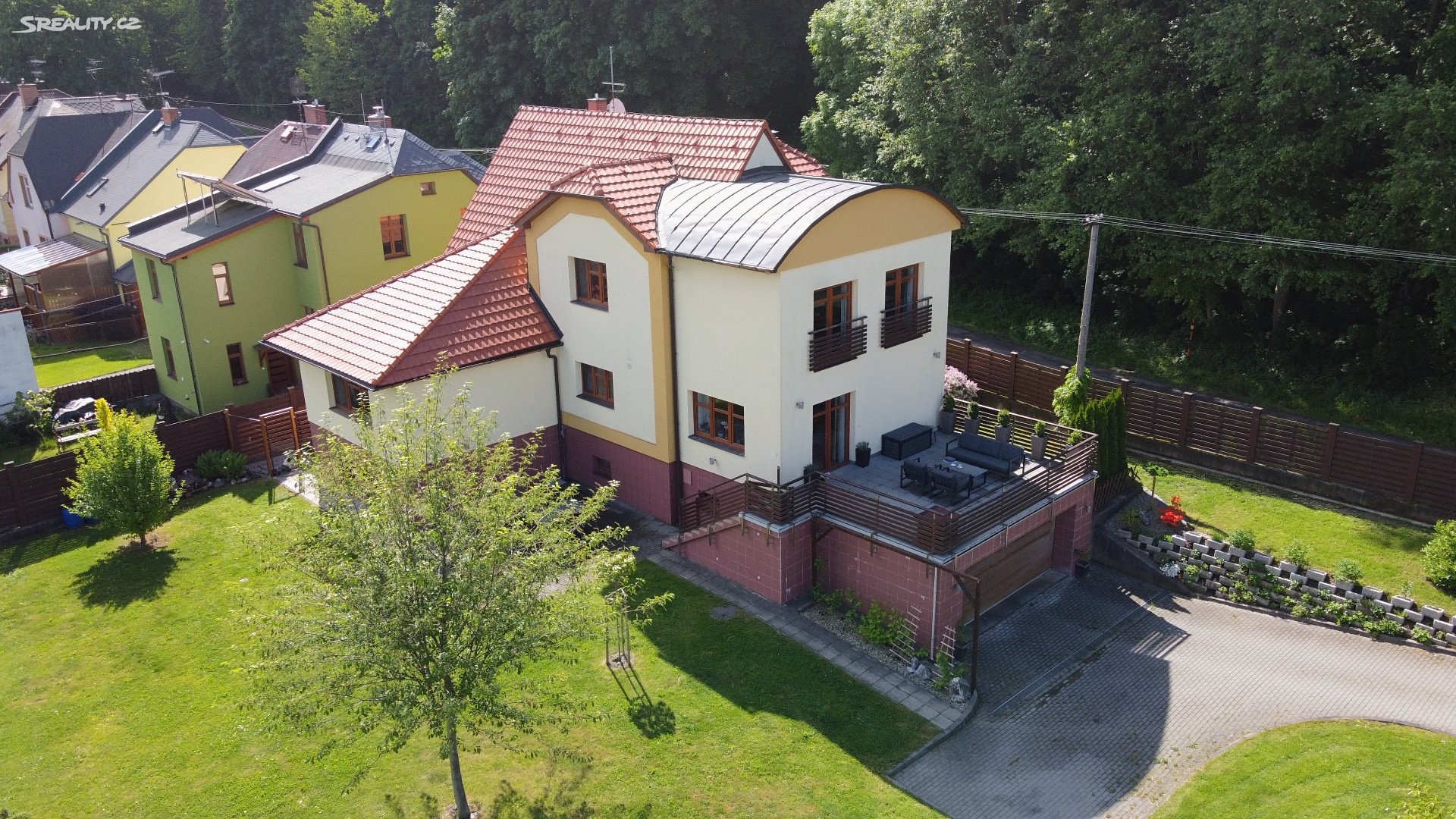 Prodej  rodinného domu 202 m², pozemek 2 245 m², U Lazebníka, Krnov - Pod Cvilínem