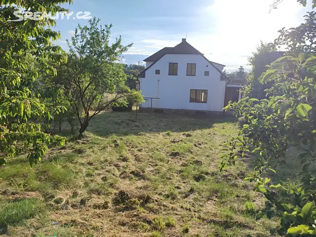 Prodej  rodinného domu 210 m², pozemek 1 115 m², Louňovice pod Blaníkem, okres Benešov
