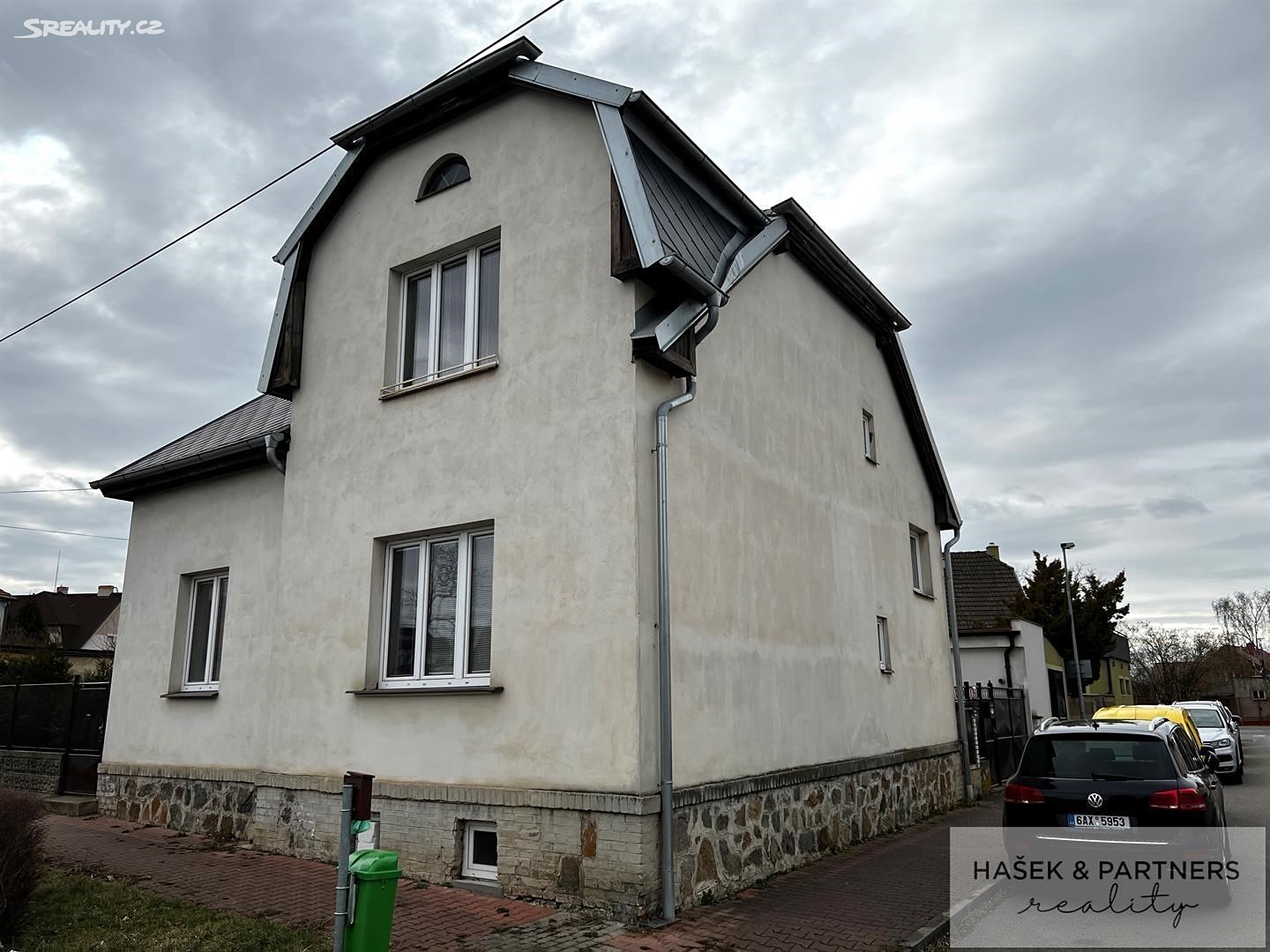 Prodej  rodinného domu 212 m², pozemek 489 m², Praha 10 - Dolní Měcholupy