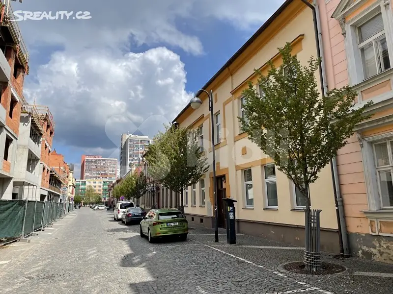 Pronájem bytu 2+1 57 m², Smilova, Pardubice - Zelené Předměstí