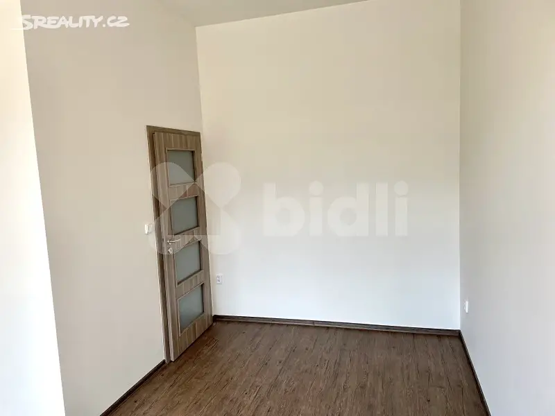 Pronájem bytu 2+1 57 m², Smilova, Pardubice - Zelené Předměstí